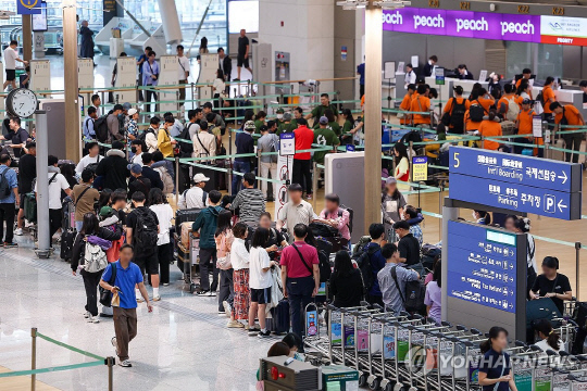 인천국제공항 제1여객터미널 출국장 모습. 연합뉴스